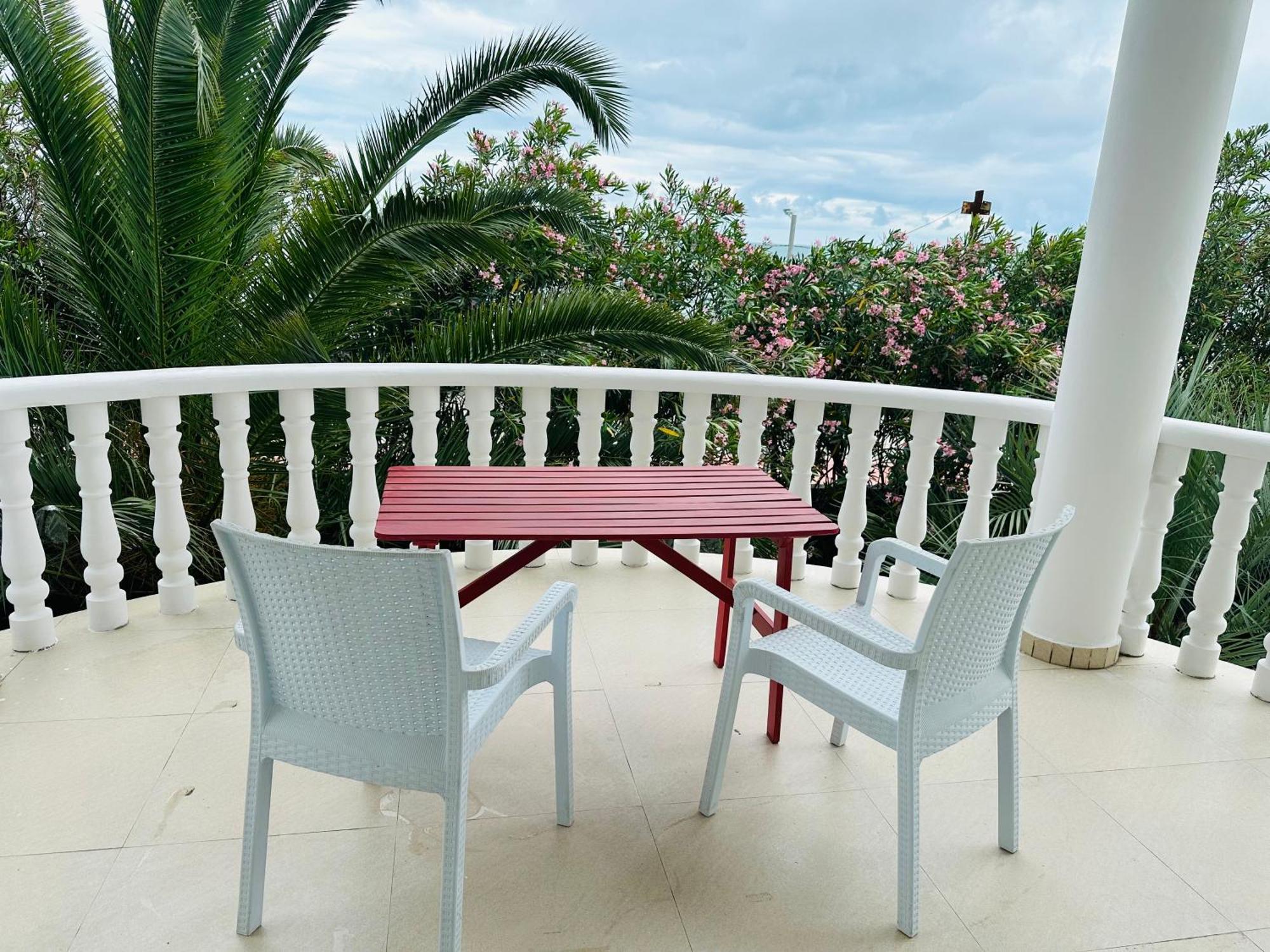 Claude Monet Beach Hotel Ureki Eksteriør billede